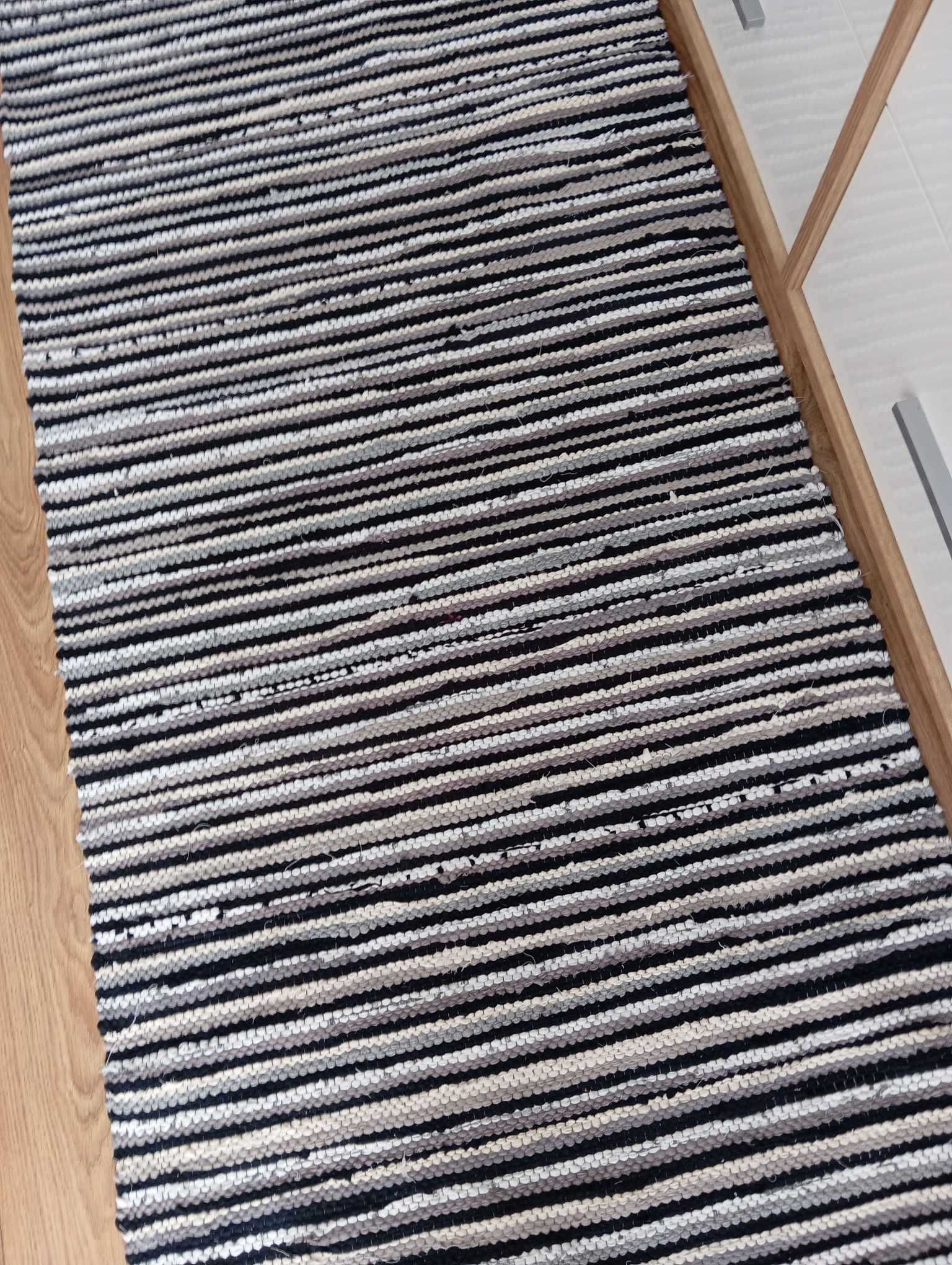Nowy dywanik ręcznie tkany 230x73 szary