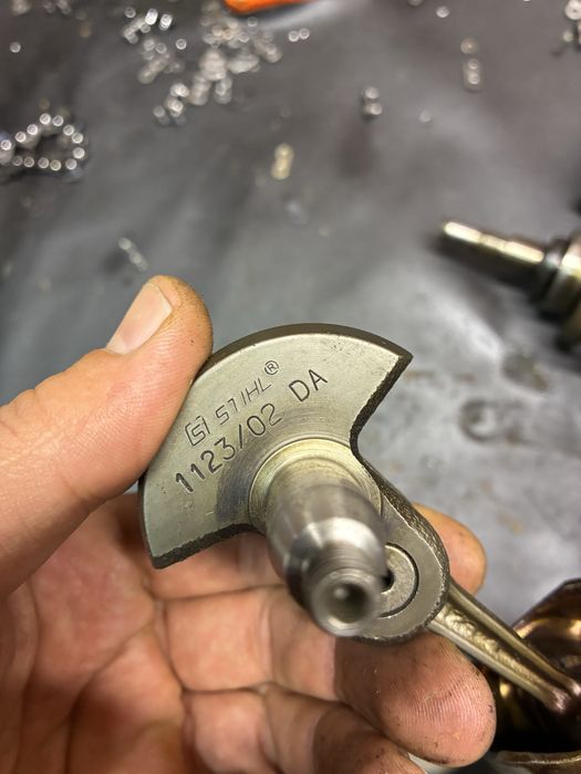 Wał korbowy stihl 023 025 ms230 ms250