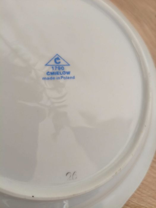 Talerz głęboki Ćmielów śliczny delikatny wzór