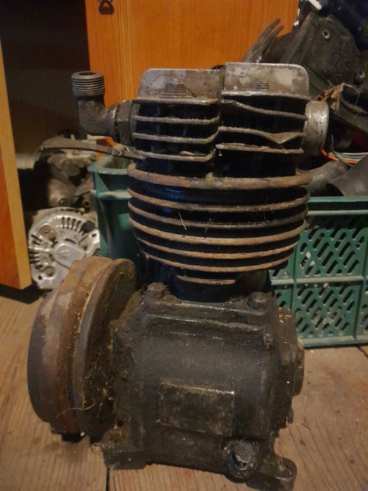 Ifa 4VD ADK Fortschritt kompresor sprężarka powietrza silnika części