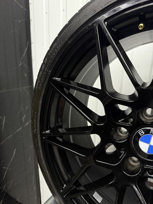 Alufelgi KOMPLET 19 cali 5x120 BMW E90 E91 E92 E46 E82 F30 F31 F32