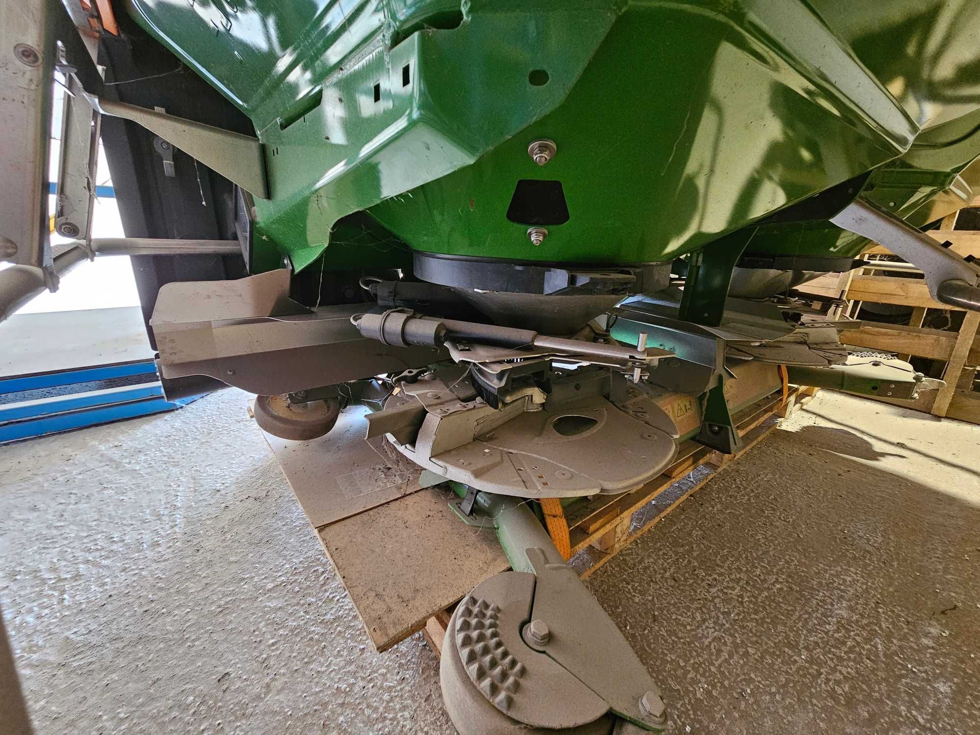 Rozsiewacz AMAZONE ZA-TS 2000