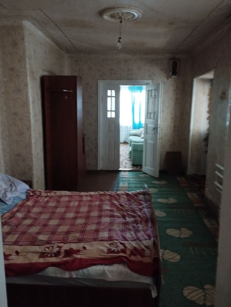 Продам ліжко двоспальне 1,6*2