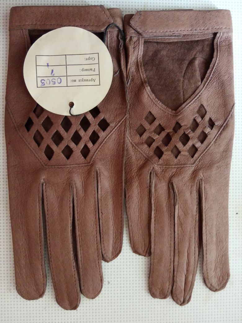 Женские кожаные автомобильные перчатки