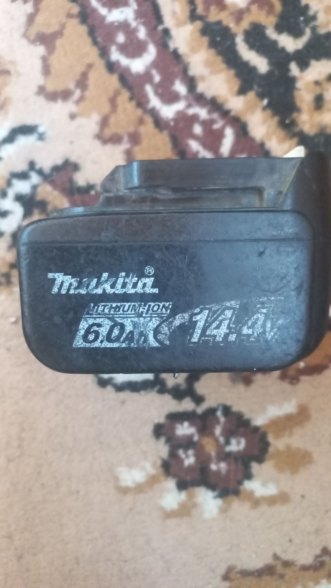 Ударний шуруповерт макіта
