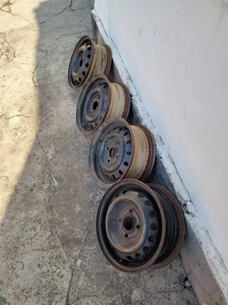 Диски R13 в нормальному стані.