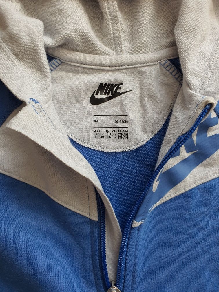 Kombinezon wiosenny/ jesienny pajacyk dresowy NIKE 62 bluza śpiworek