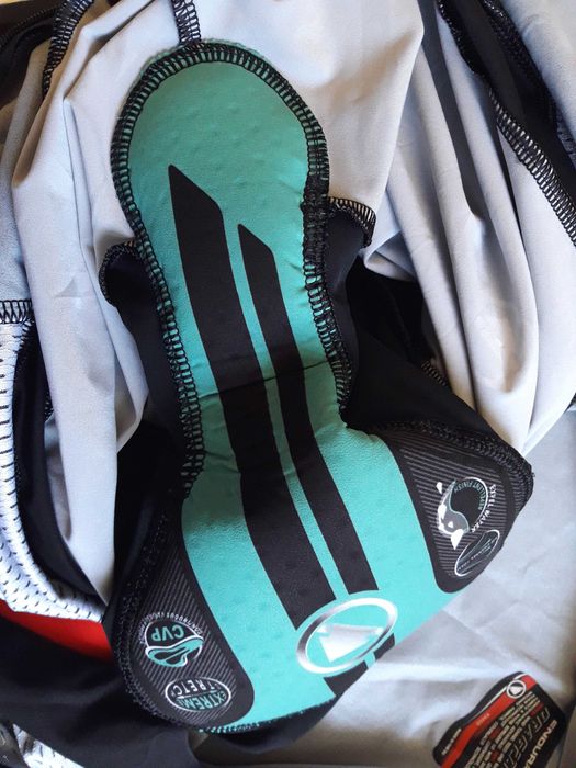 Жіночий трисьют Endura QDC Drag2Zero S/L Lite (L)