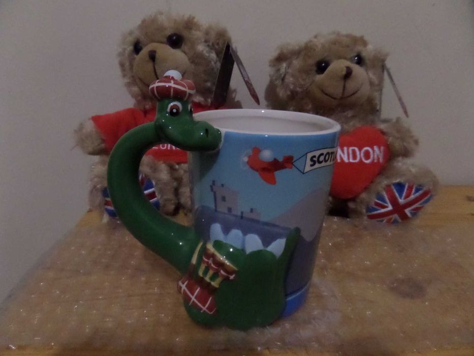 Lote de roupa, calçado e acessórios. Tudo Novo!