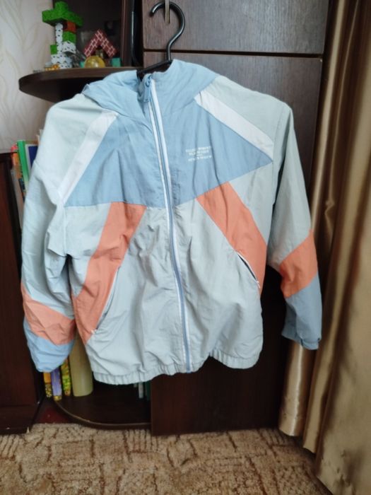 Вітровка, куртка Reserved