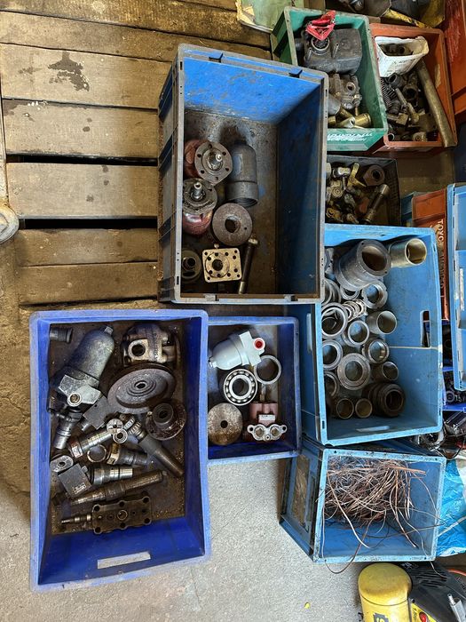 Zestaw naprawczy czesci podnosnik bumar p182 p183 p184