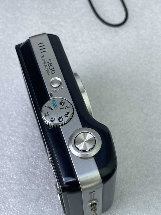 фотокамера Samsung S830.