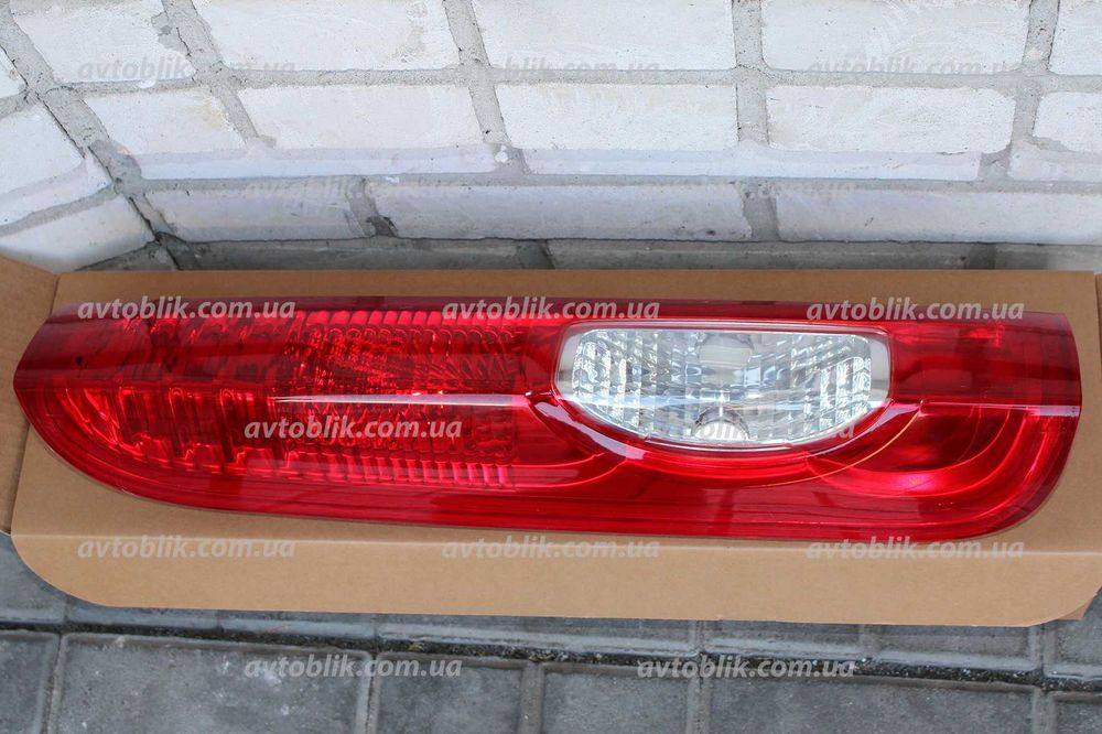 Задний фонарь Renault Trafic, Opel Vivaro, Nissan Primastar, Talento