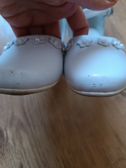 Buty komunijne dla dziewczynki rozmiar 35