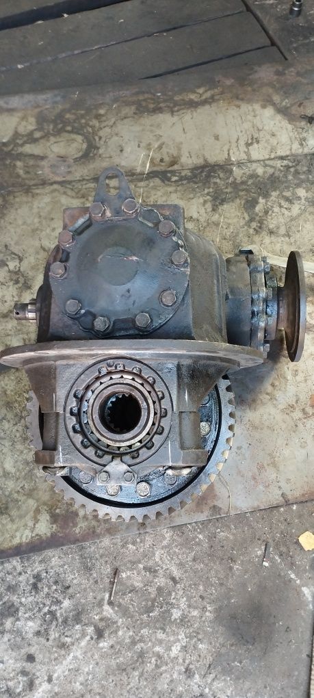 Редуктор камаз 4310 середній 50