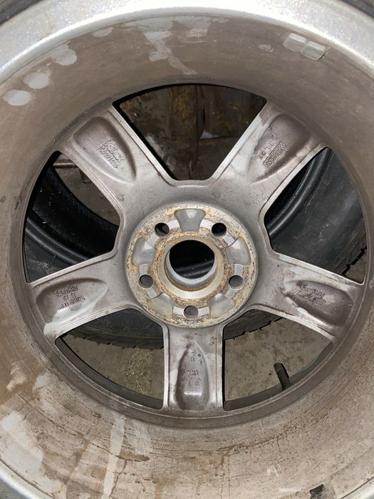 Продам один титан оригинал фольцваген гольф4