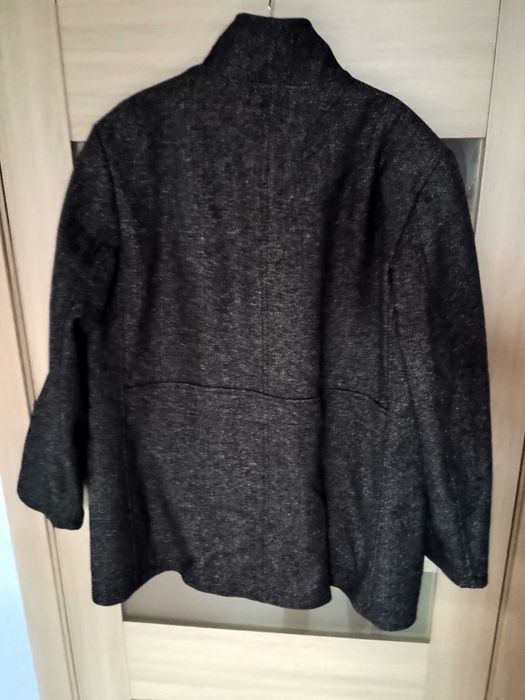 Коричнева курточка жакет твід 50% вовна розмір L об'єм грудей 107-114