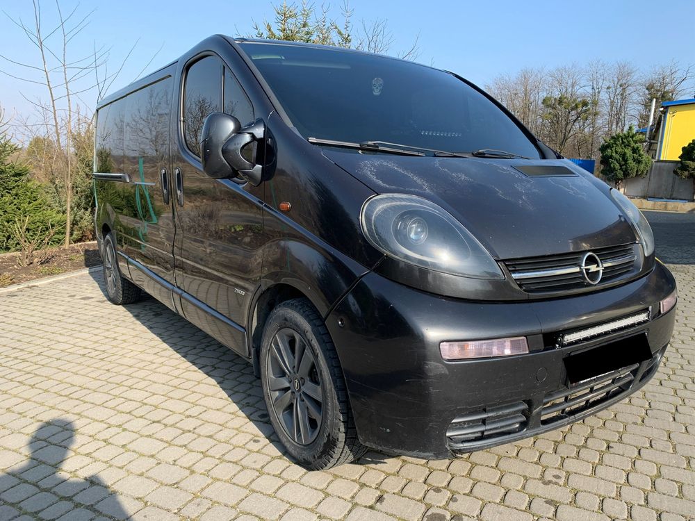 Opel vivaro 2003 рік maxi