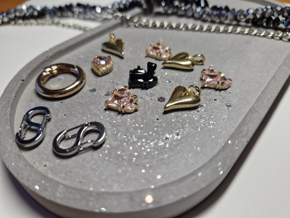 Гипсовая подставка