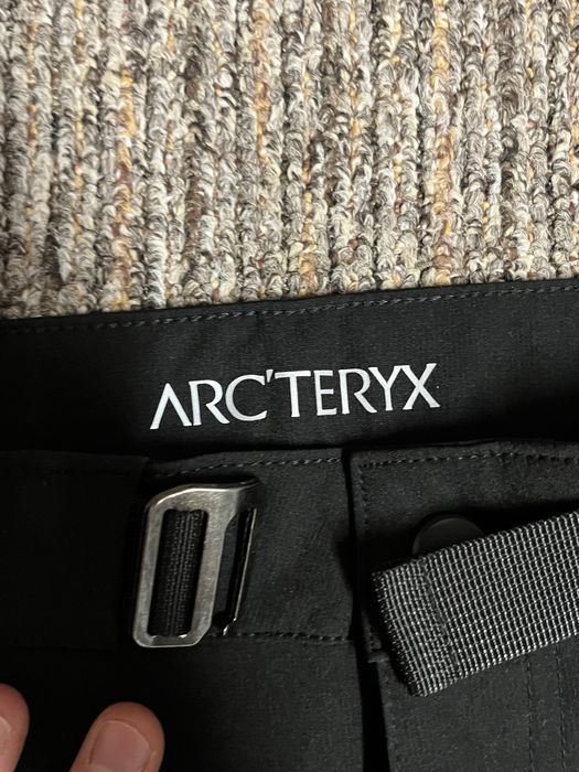 Arc’teryx Gamma LT Pants – Men’s Softshell Trekking / Outdoor