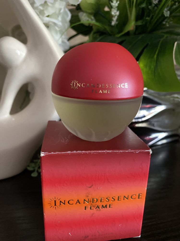 Perfumy damskie Avon incandesence flame unikat