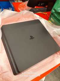 Vendo Playstation 4 nova 1000gb c/ comando 1 e auricular original