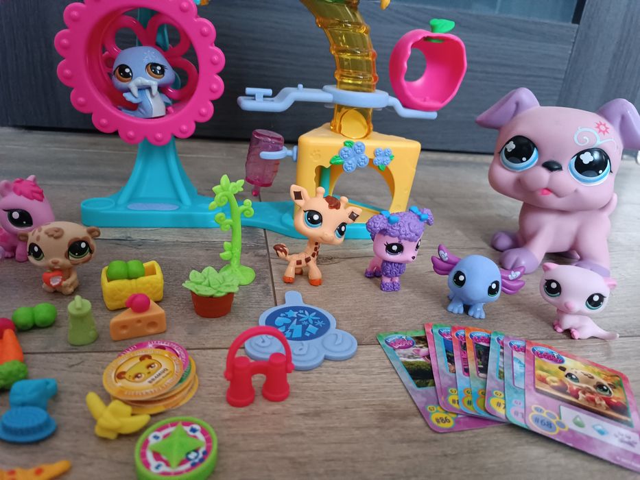 Littlest pet shop 11 zwierzątek + jedno duże fabryka zabawy+safari
