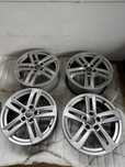 Felgi aluminiowe Audi OE 8W0 ET 42 7jx17” 5x112 Audi A3 A4 B8 B9 A5
