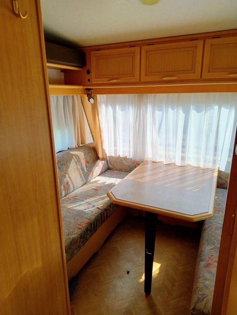 Przyczepa kempingowa Lmc dmc 1200 zarejestrowana w kraju