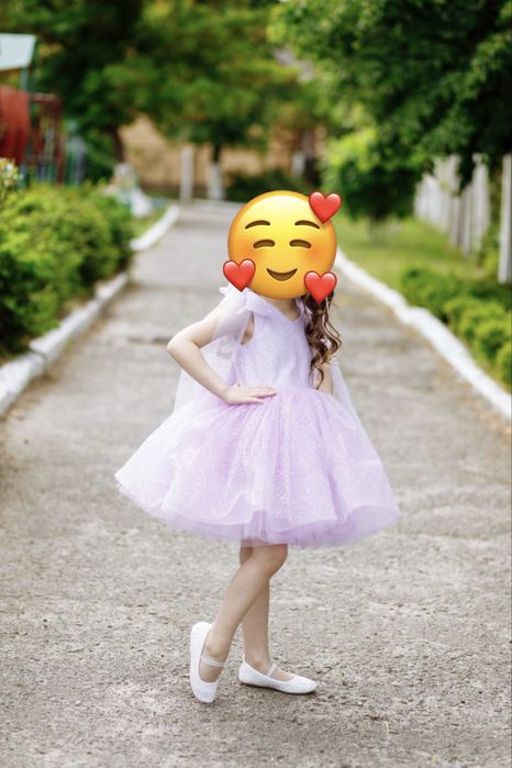 Святкова сукня для дівчинки, випускне плаття