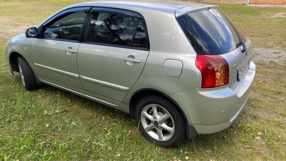 Toyota Corolla 1.6 автомат