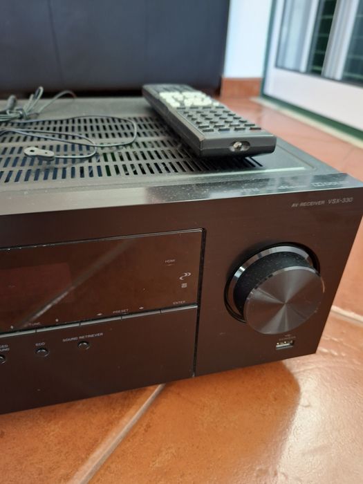 Amplificador AV VSX-330-K + Subwoofer Pionner