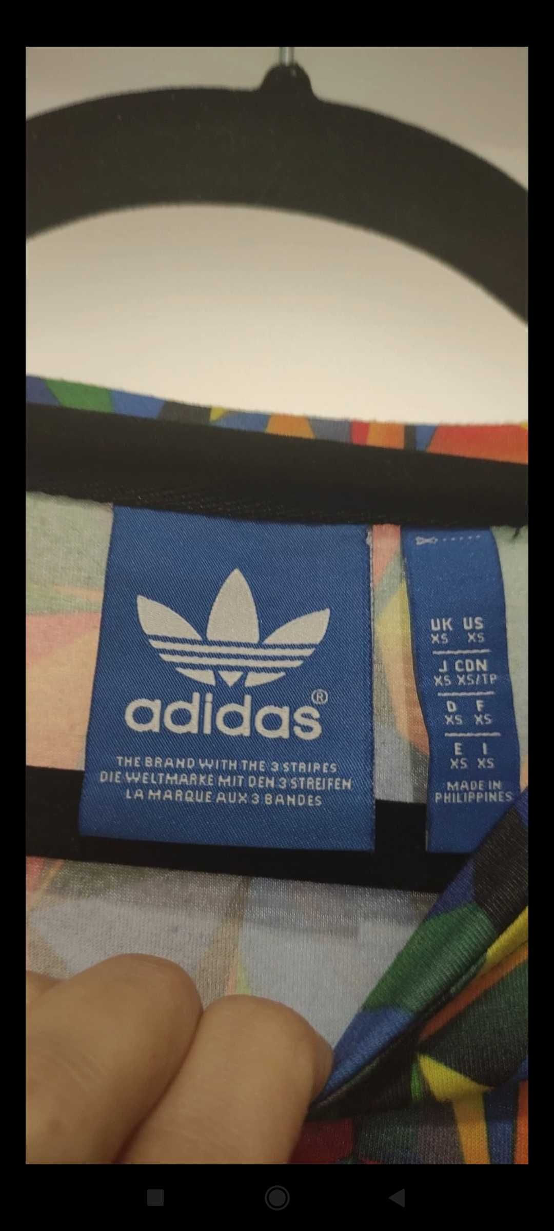 T-shirt adidas kolory tęczowe rozmiar XS