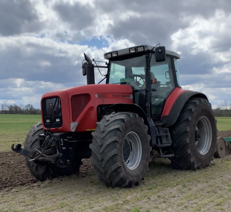Massey Ferguson 8280