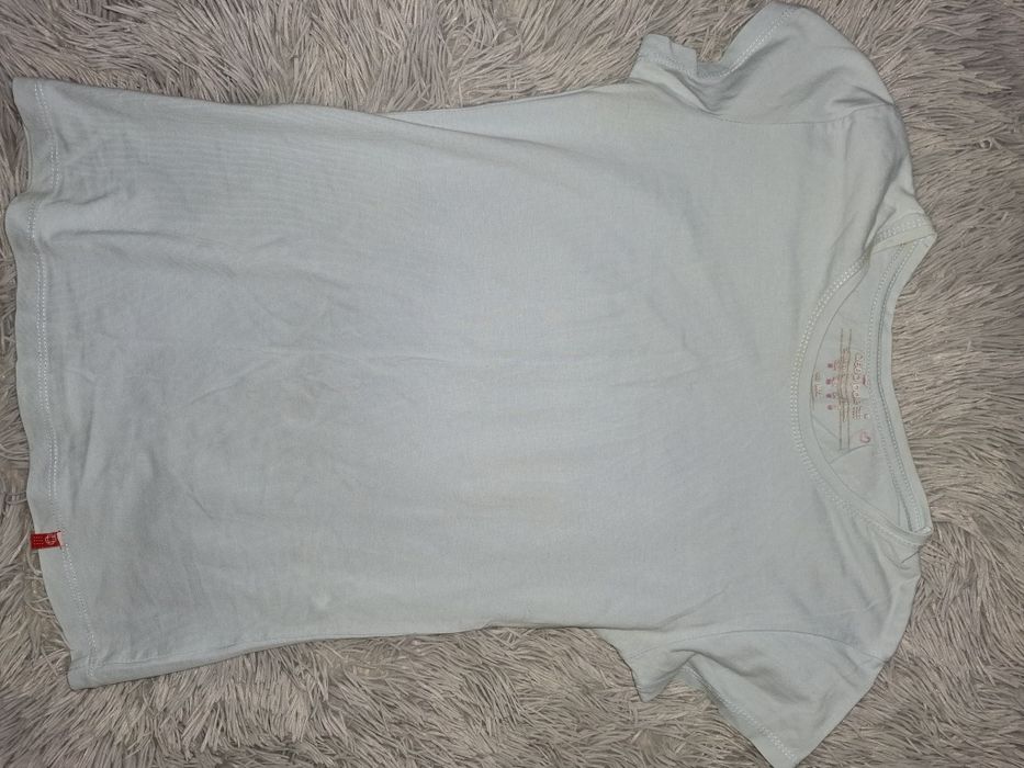 Błękitny T-shirt