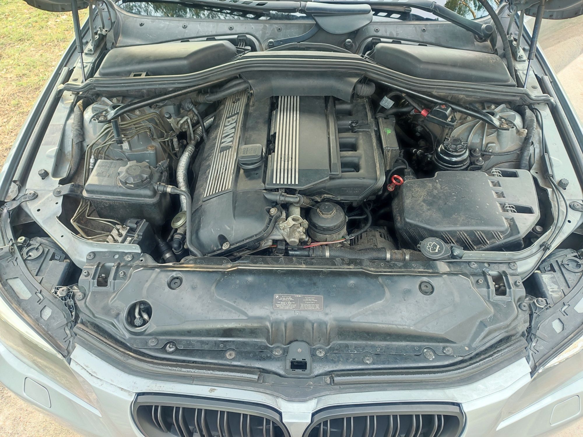 Авто BMW e60 m54b22 2003 года