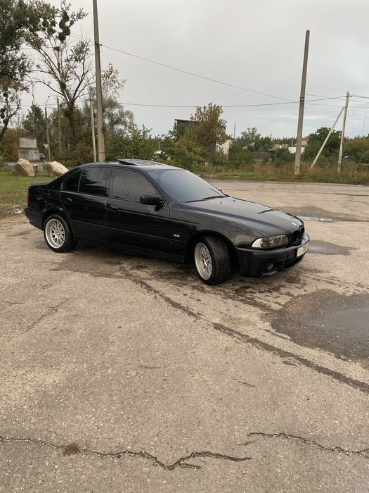 Продам BMW 535 V8