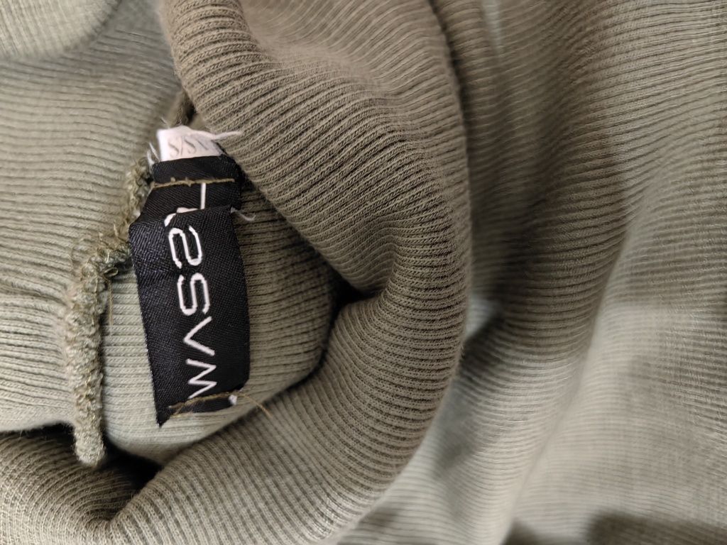 Bawełniany golf khaki ciemnozielony prążek prążkowany Wassyl XS S