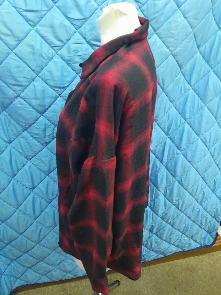 Czarna koszula w kratę oversize  40 l