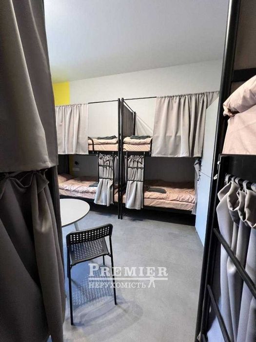 Новий хостел в самому серці Одеси поруч з Дерибасівською