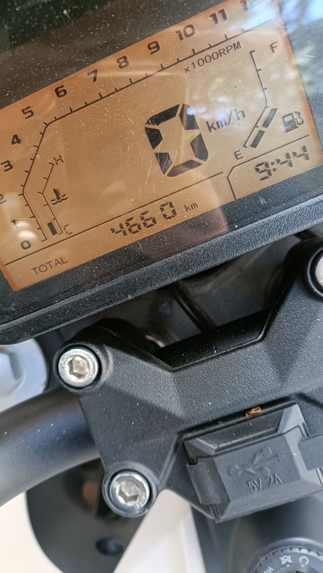 Keeway RKF 125cc 2023 | 4.000 km | Extras e brindes incluídos