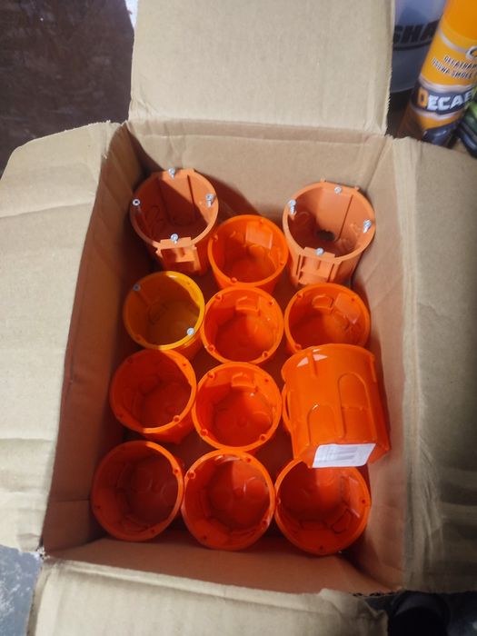 Puszka podtynkowa głęboka 60