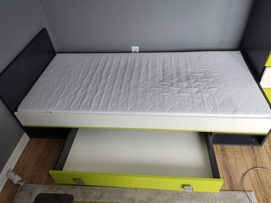 Łóżko młodzieżowe z szufladą 204x9 firmy Almer