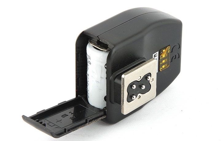 Yongnuo RF-602/N  , RF-600TX , RF-602 RX , LS-02N1 ( Nikon Canon)