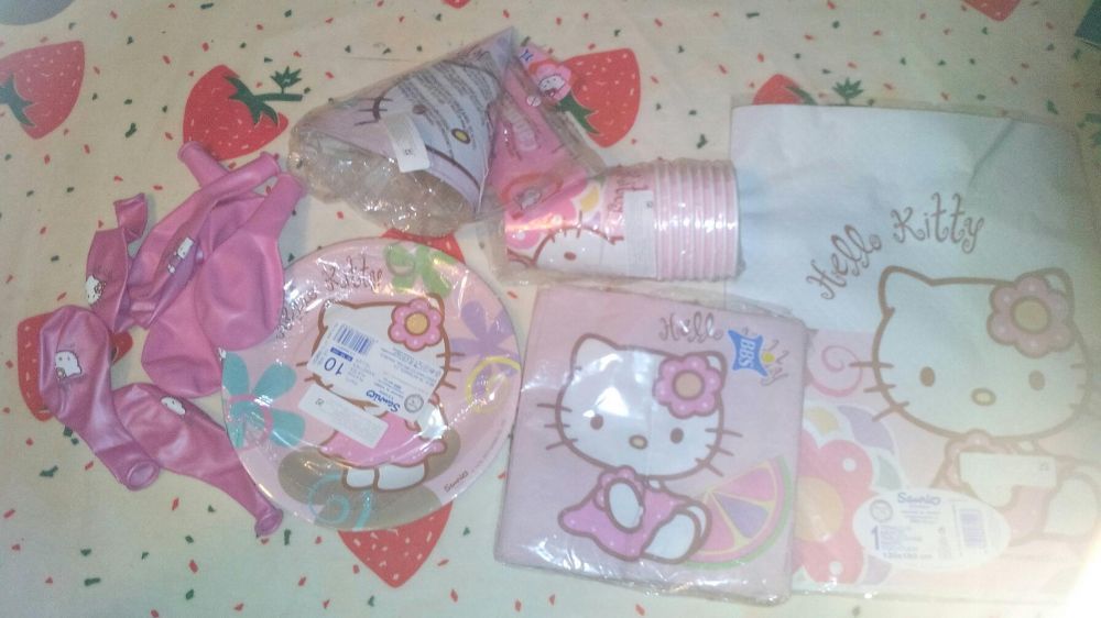 Kit aniversario Hello Kitty