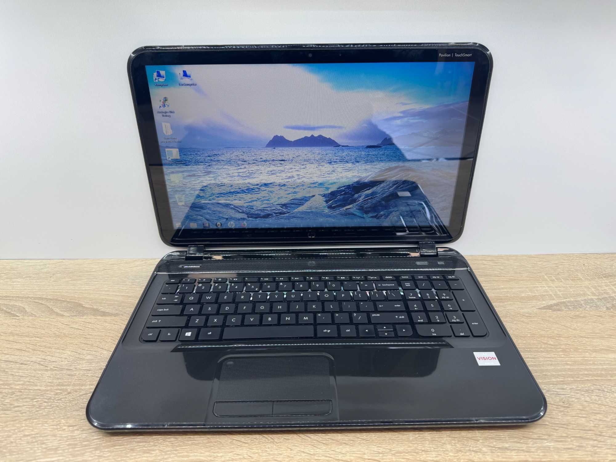 Laptop HP Pavilion 15-b155sw AMD A4 / 4 GB RAM /512 GB SSD / DOTYKOWY