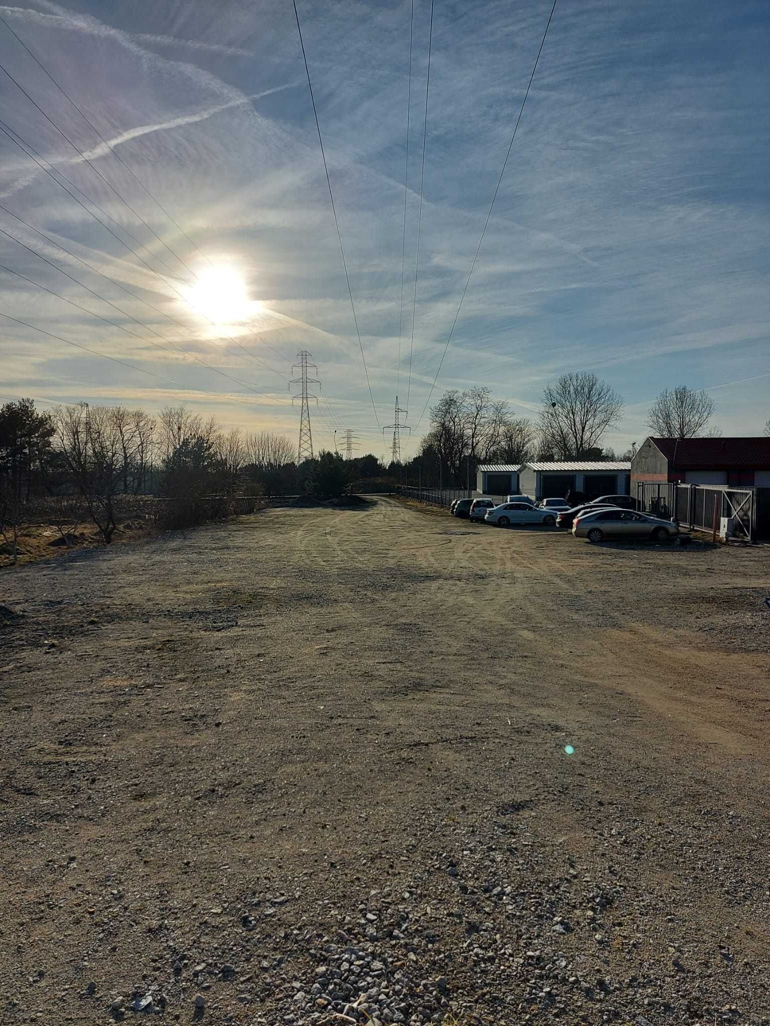 Plac do wynajęcia, utwardzony, ogrodzony i oświetlony