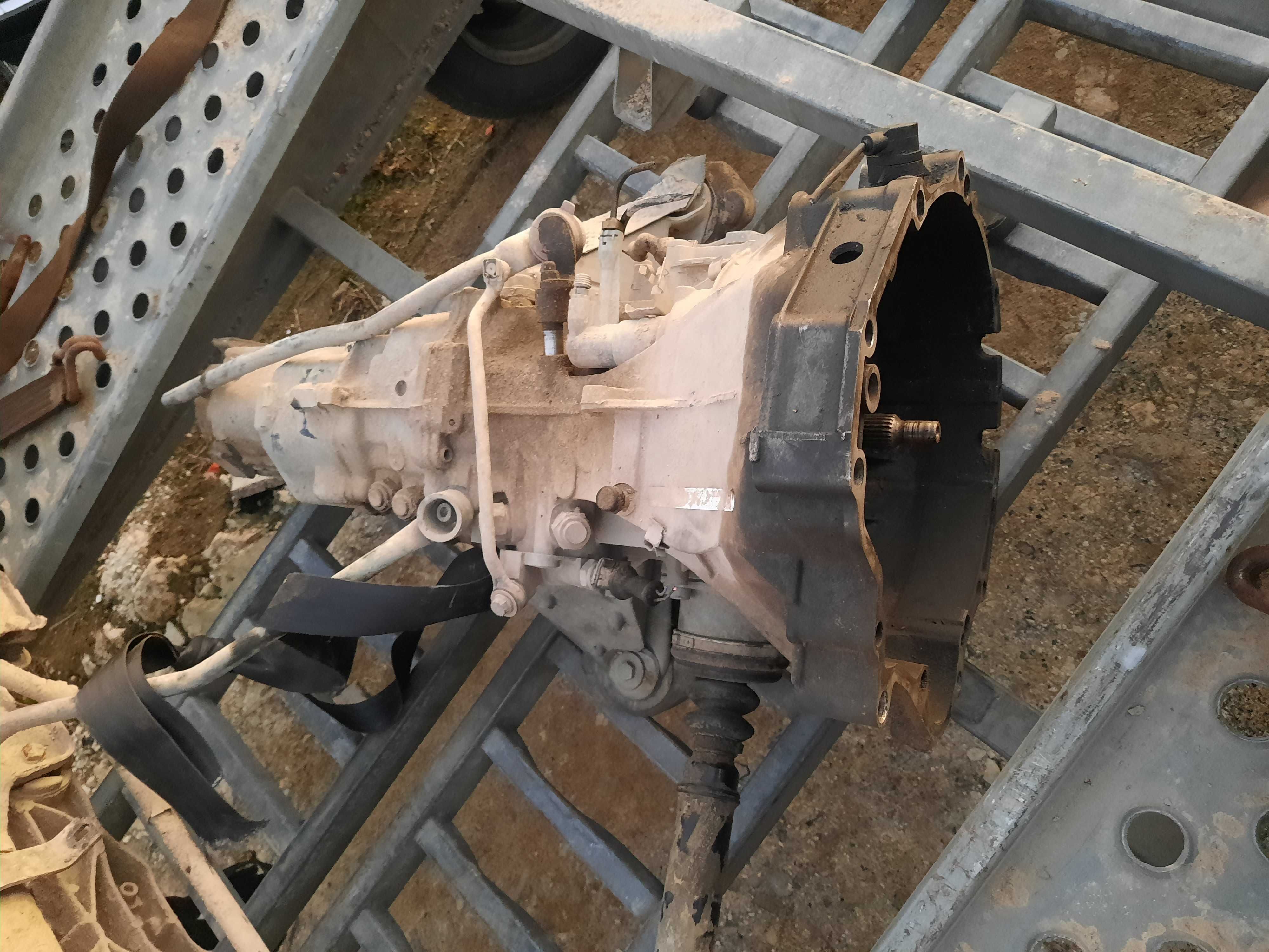 Przekładka skrzynia biegów  Audi A6 C5 2.5 tdi QUATRO
