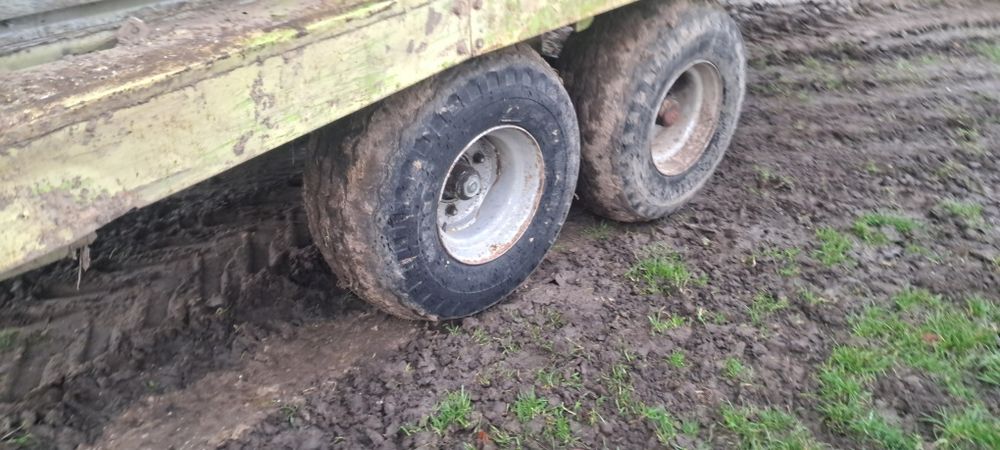 Przyczepa Claas objętościowa do kukurydzy