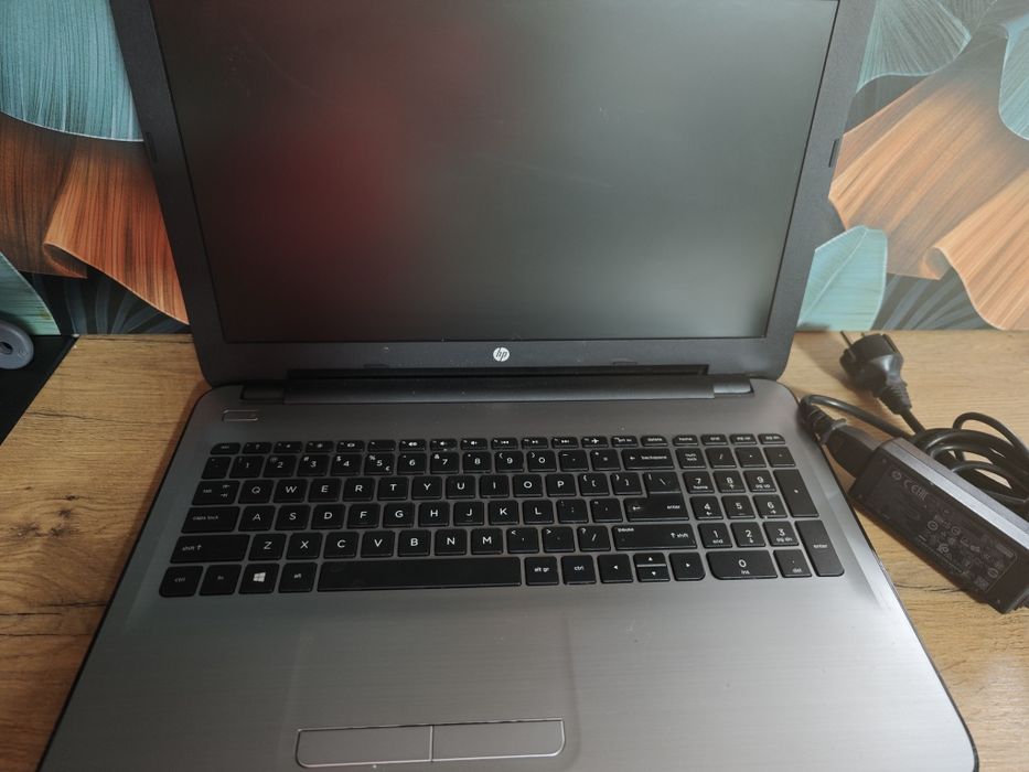 Laptop HP 255 G5